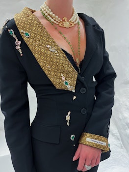 Neck & Wrist Don't Lie Blazer