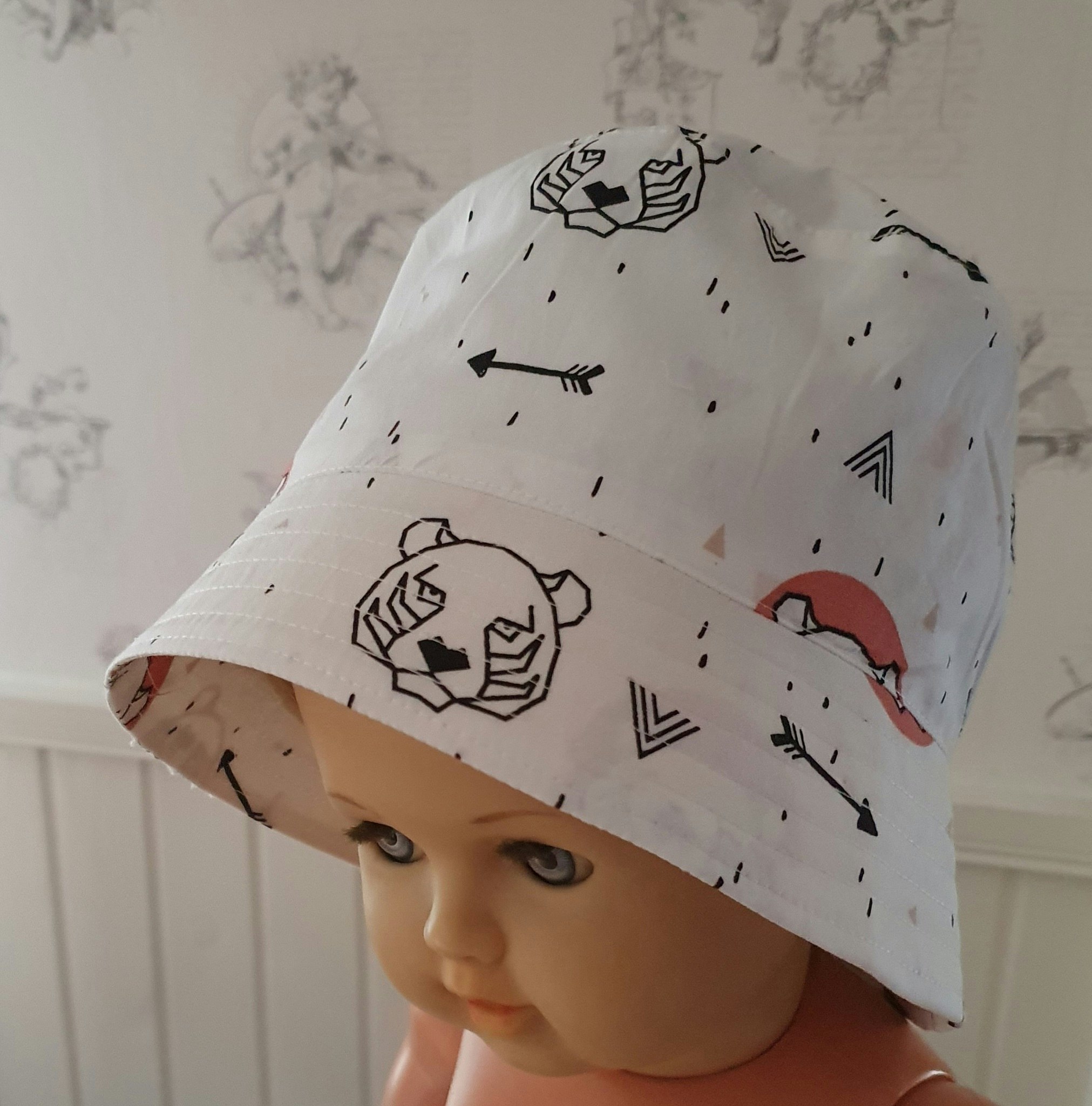 Bucket hat - tiger