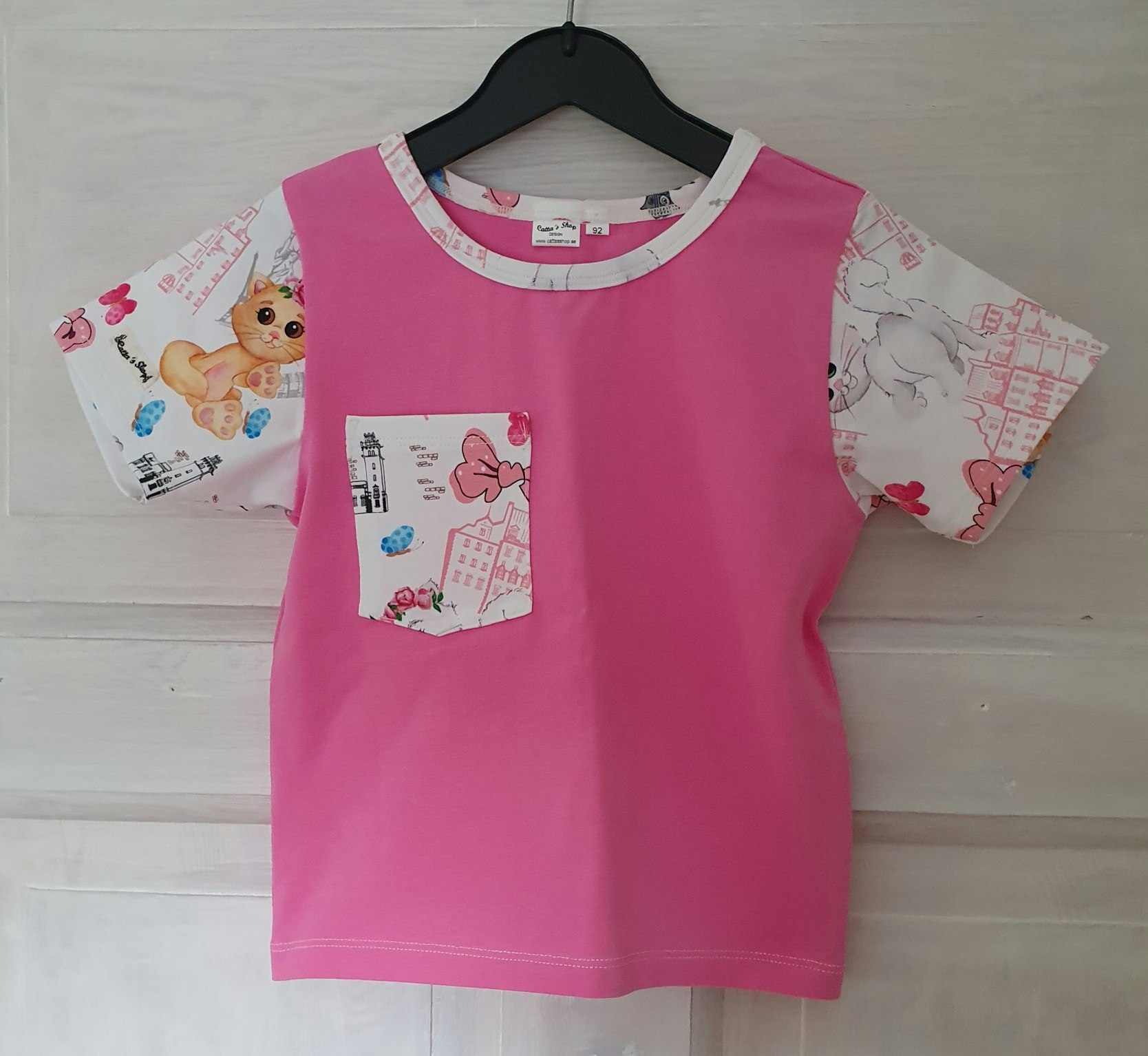 T-shirt - med detaljer
