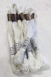 Farge 8002-Cosmo Seasons Variegated Embroidery Floss