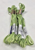 farge 8021-Cosmo Seasons Variegated Embroidery Floss Greens