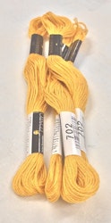 Farge 702- Cosmo Cotton Embroidery Floss 8m Skein Vivid Old Gold
