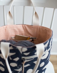 Noodlehead- Crescent Tote