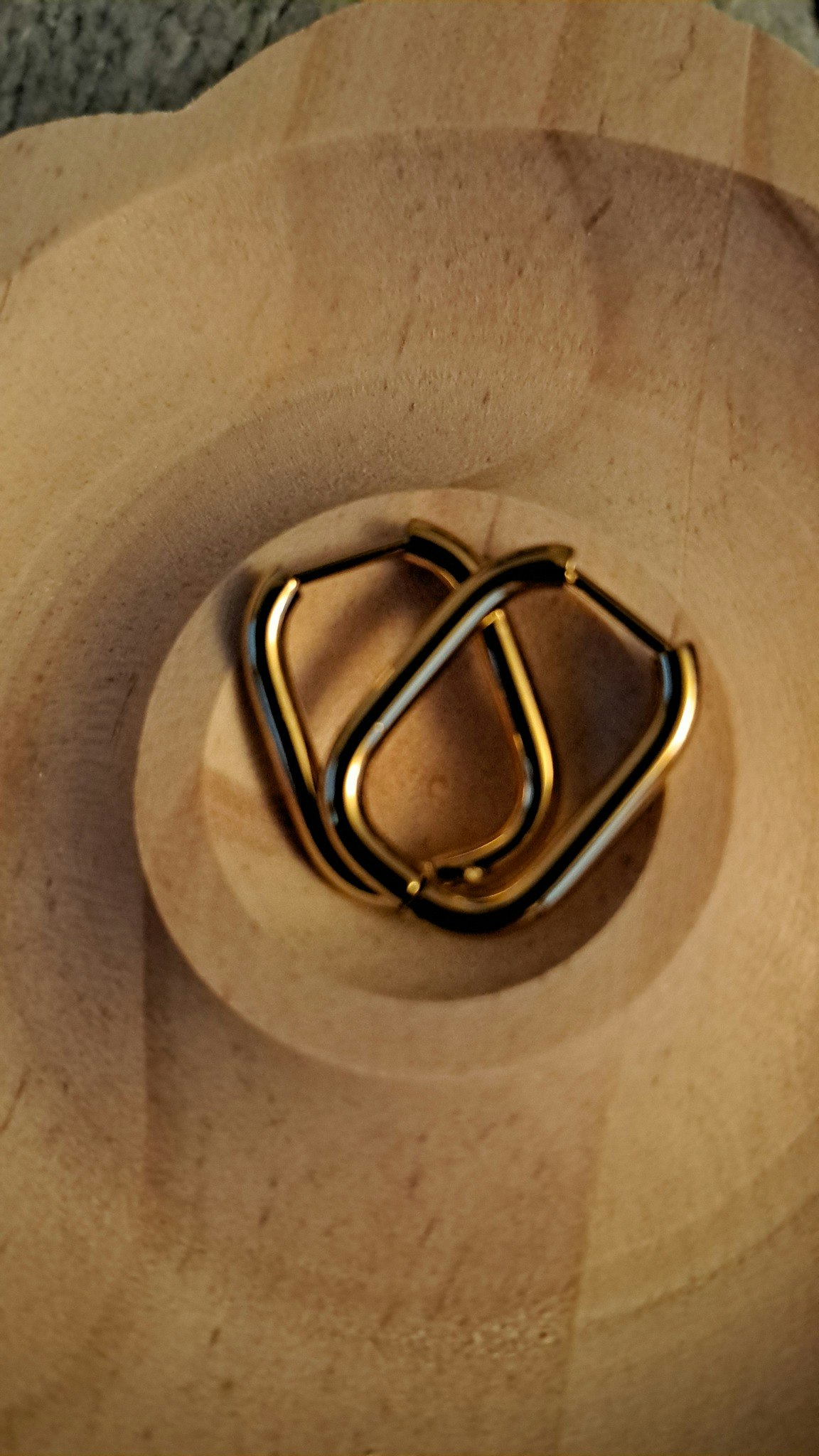 Örhängen ring gult Eleanor