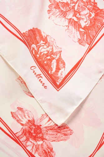 CUBANDA SCARF Red Carnation Flower