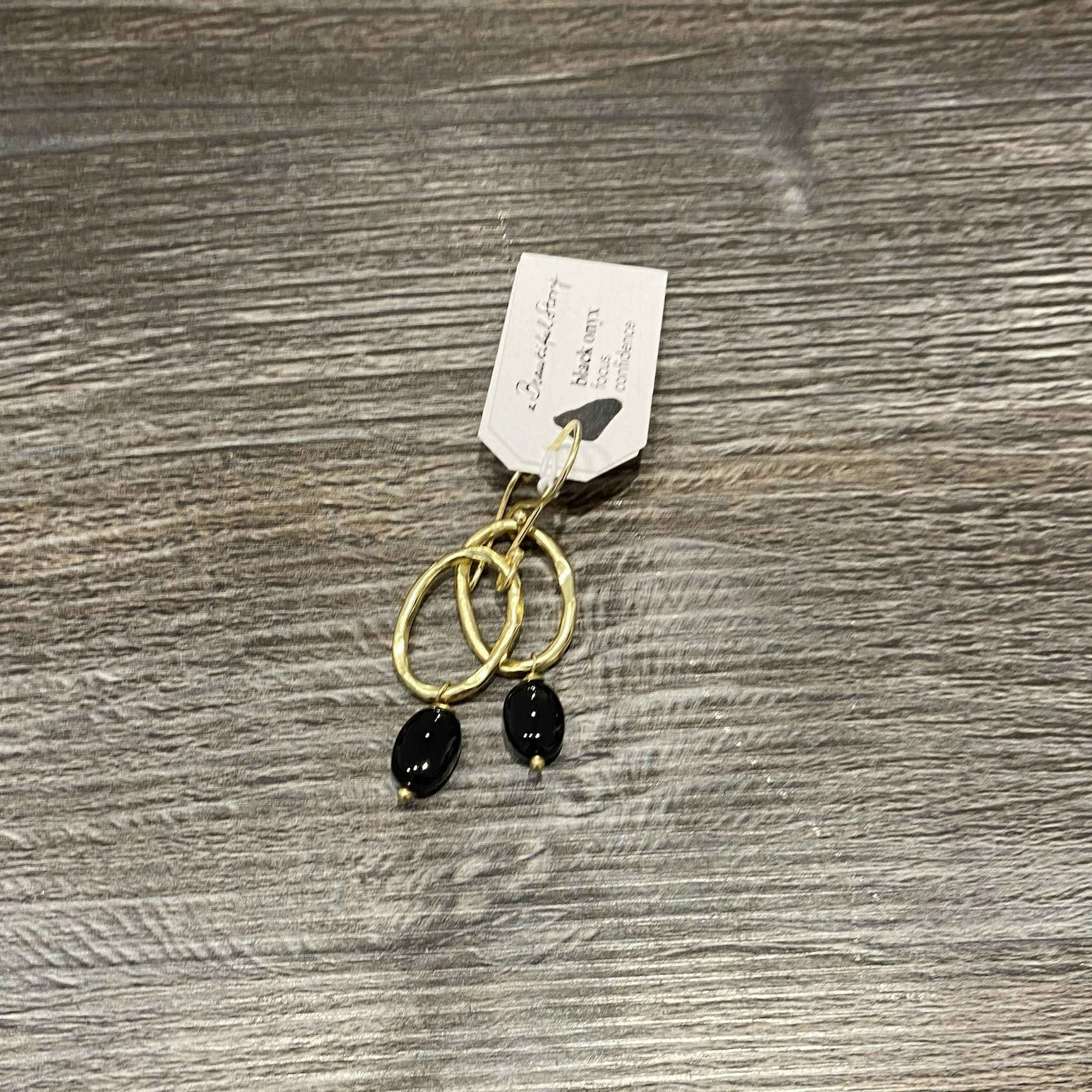 GRACEFUL EARRINGS BLACK ONYX