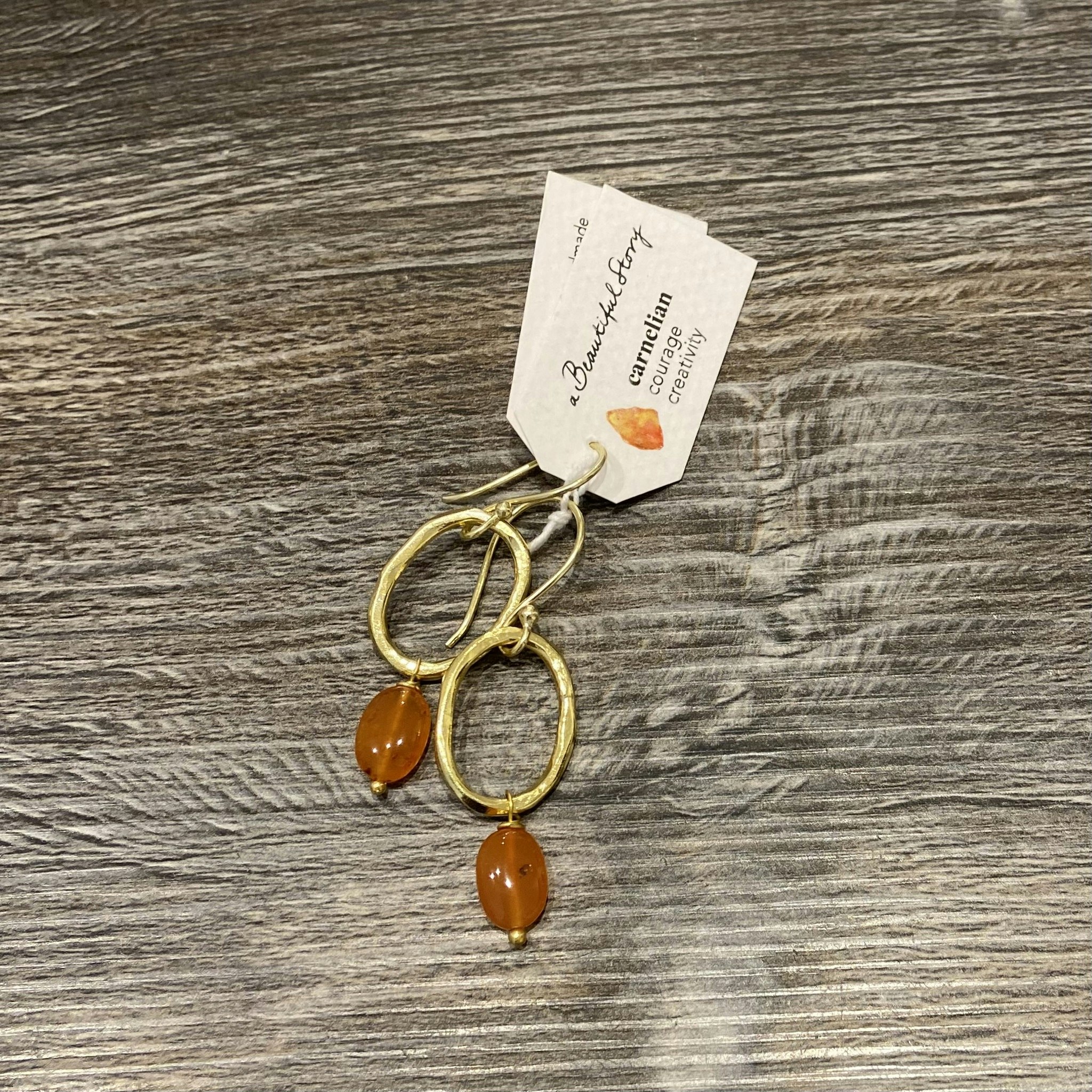 GRACEFUL EARRINGS KARNEOL