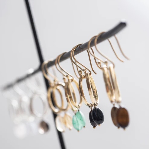 GRACEFUL EARRINGS BLACK ONYX