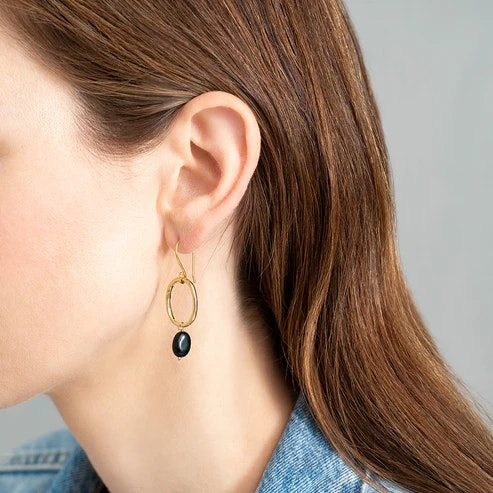 GRACEFUL EARRINGS BLACK ONYX