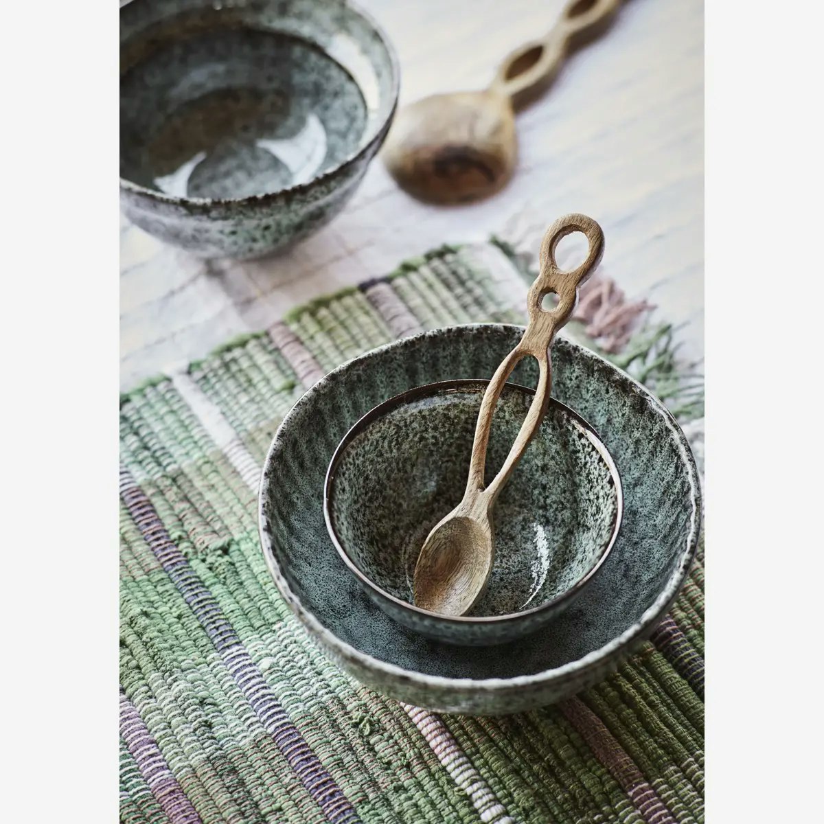 SMALL STONEWARE BOWL