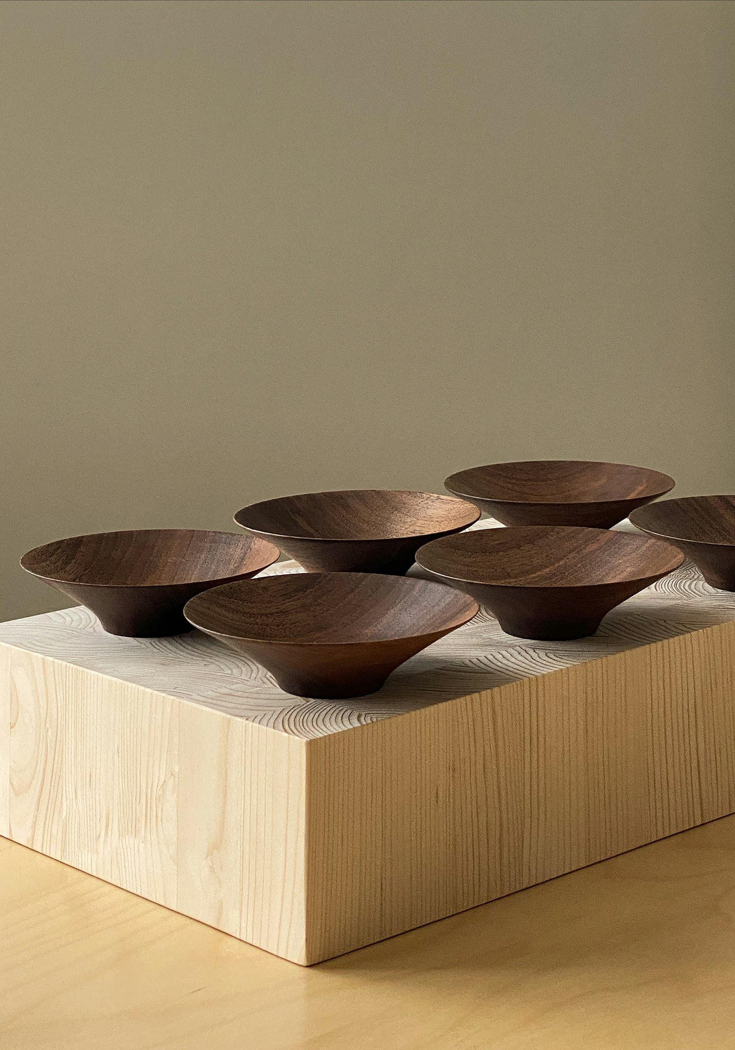 Penny bowl walnut