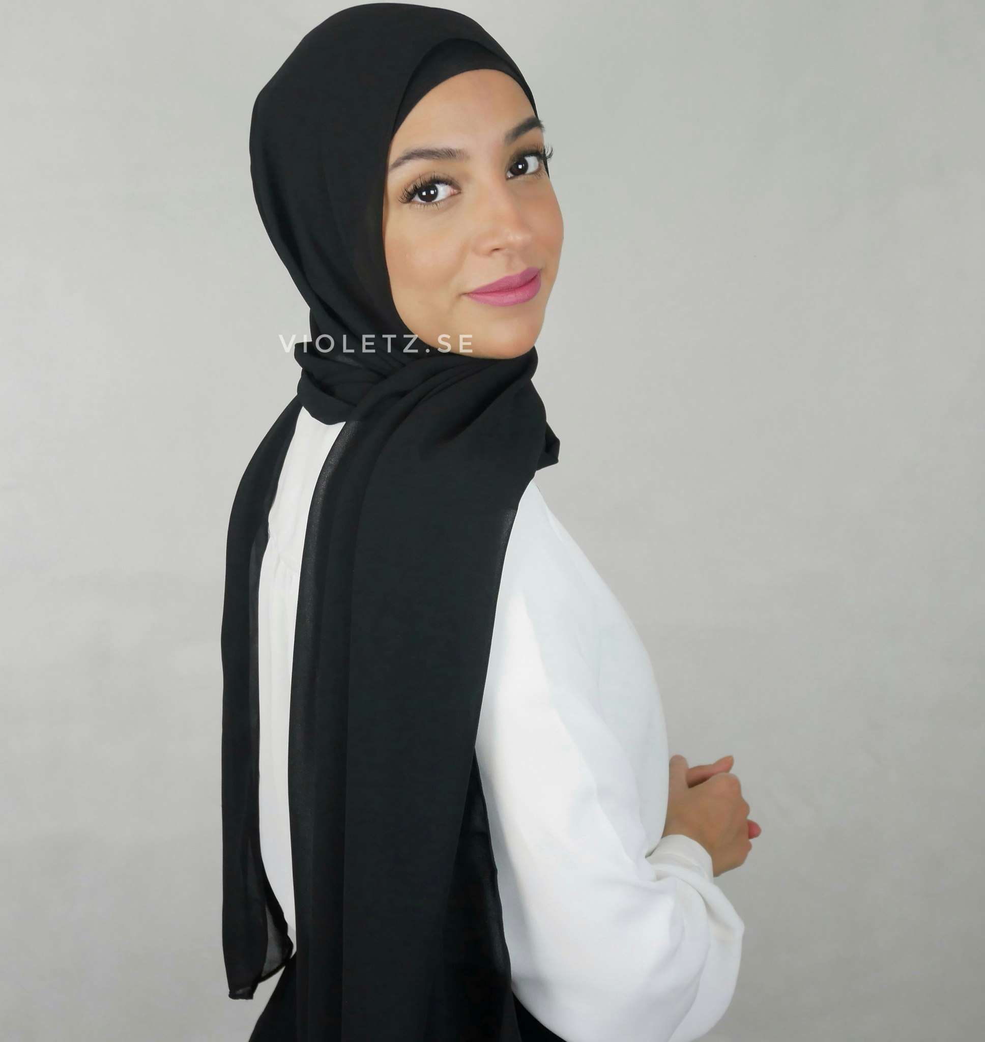 Instant Chiffong hijab med undersjal - svart
