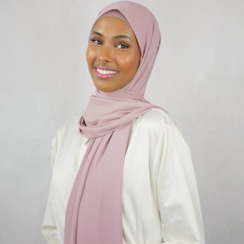 HIJAB MED MAGNET - Silk Chiffong - flora