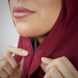 HIJAB MED MAGNET - Silk Chiffong - burgundy