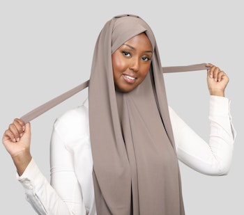Kristal - Instant hijab med band - bisque