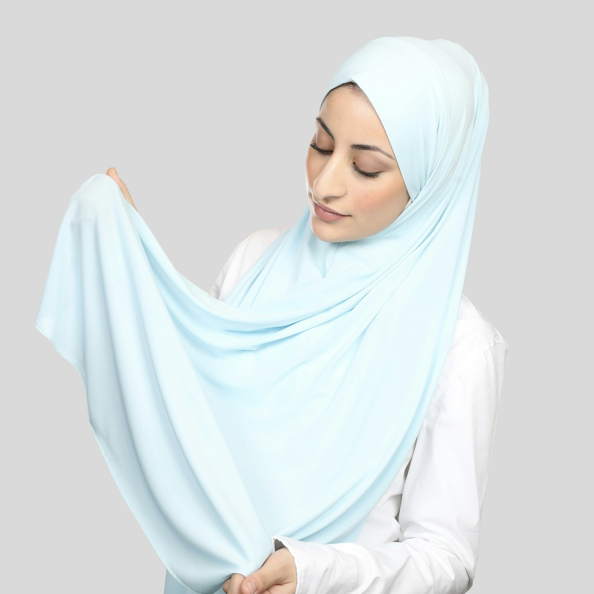 Kristal - Instant hijab med band - light sky