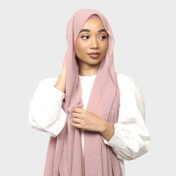Tiara- hijab med insydd undersjal: rose