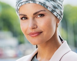 BELLE MADAME Mönstrad turban med scarf