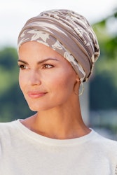 Livia Turban med band
