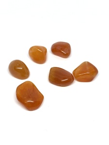 Karneol - AA-kvalitet - 1 Trumlad sten - 6 gram - Vi väljer sten
