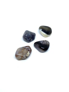 Grå Agat - 1 Trumlad sten - 7-8 gram - Kvalitet AA -Vi väljer sten