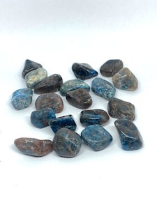 Apatit - 1 Trumlad sten - 7-9 gram - Kvalitet B/C - Vi väljer sten