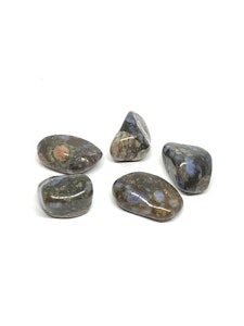 Blå Liberit- 1 trumlad sten - 10-12 gram - Vi väljer sten