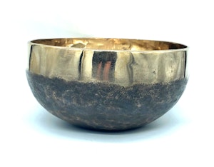 Klangskål - Ishana Black/Golden - Handgjord - 16,5 cm diameter