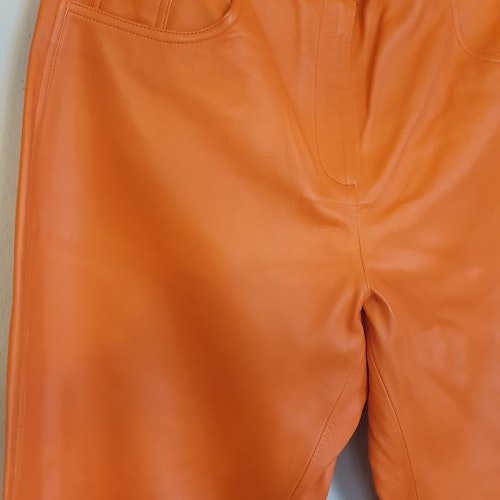 Skinnbrallor jeans modell apelsin