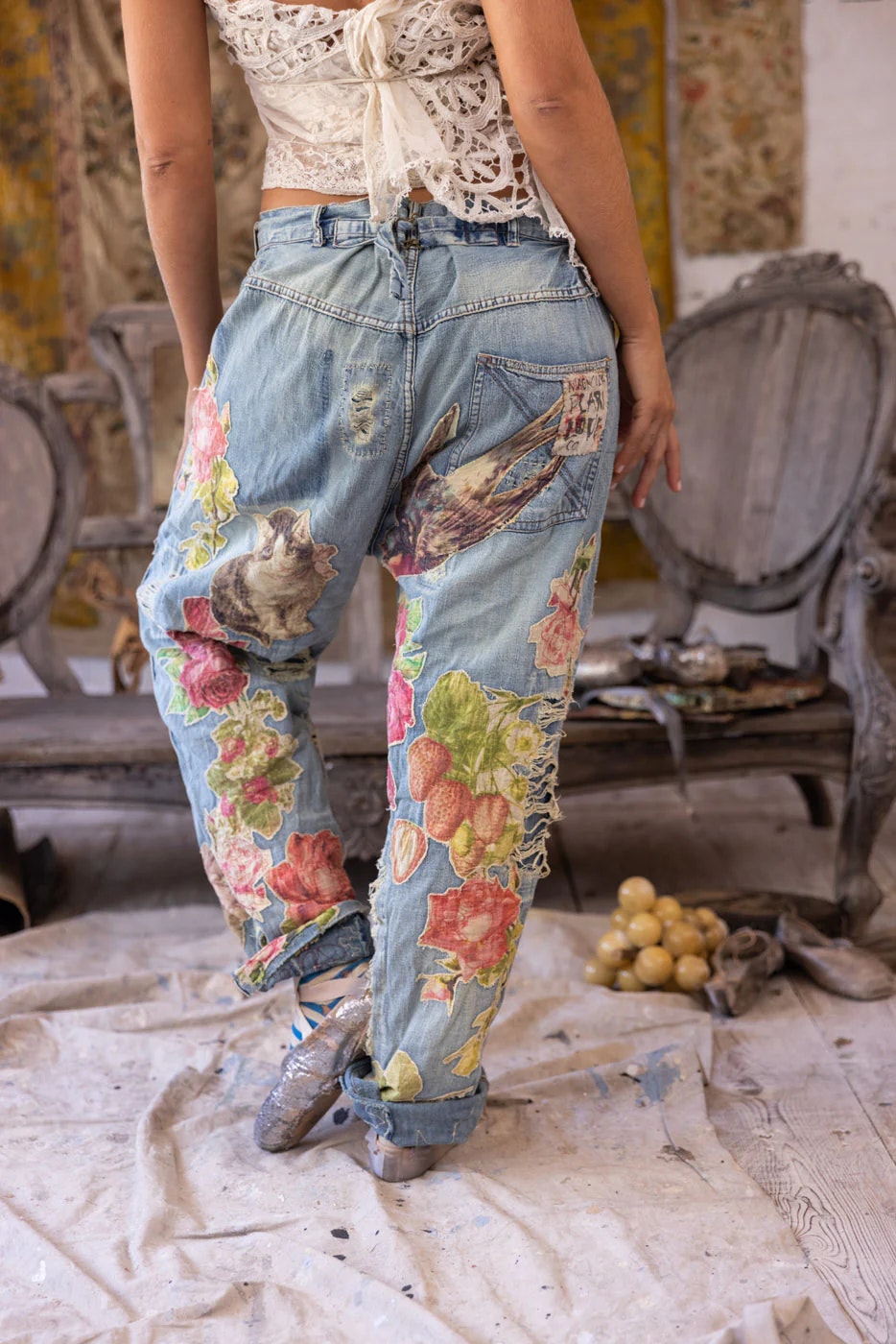 Blommiga applikationer Miner Denims