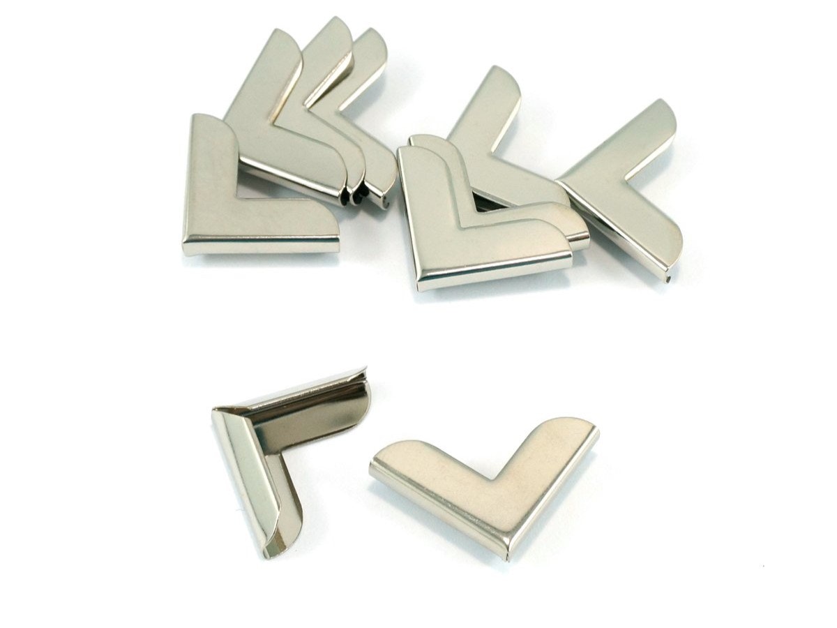 Metal Corners (10 pack)