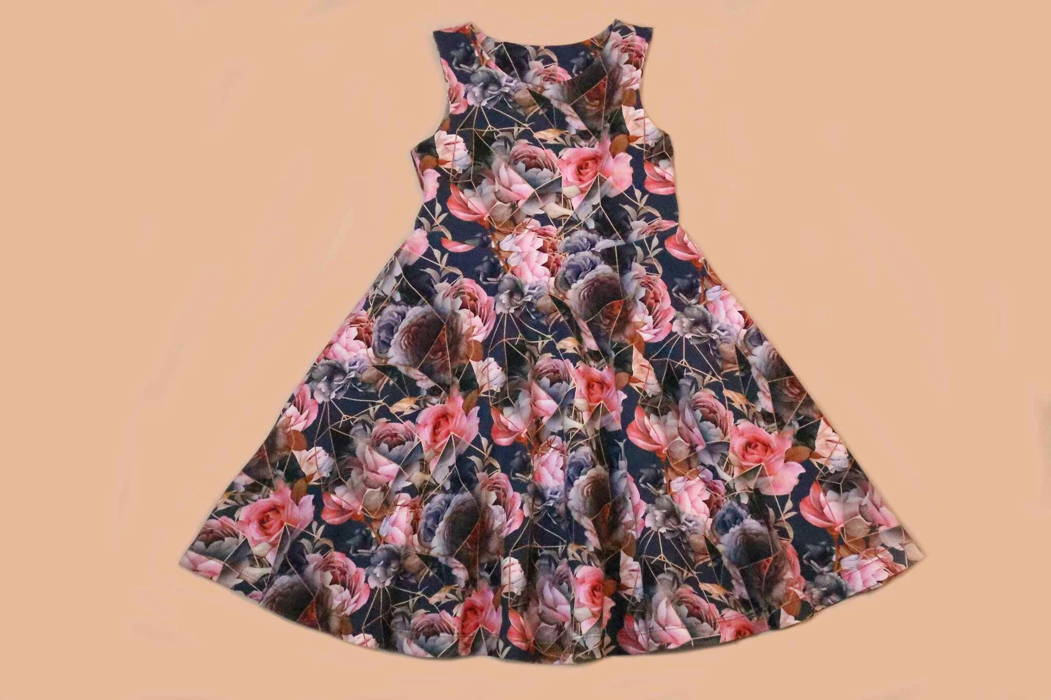 Carmen Peplum topp og kjole