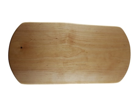 Björkskärbräda med naturliga kanter och svängda kortsidor 36x20 cm