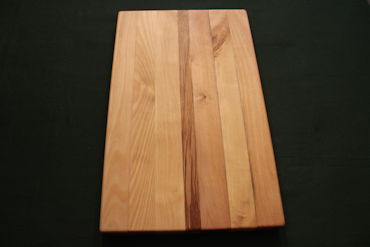 Fin stavlimmad björkskärbräda  44x27 cm