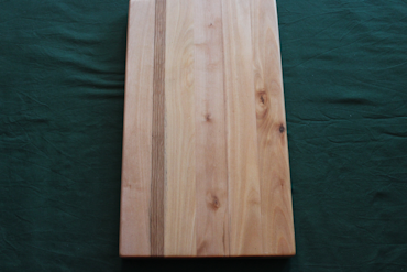 Stavlimmad björkskärbräda med eklist 40x23cm