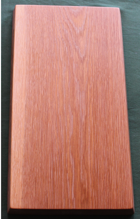 Modern handgjord skärbräda av ek 42x23 cm