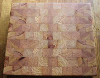 Slaktarblock av furu 39x34x6cm