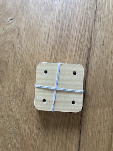 Brickor till brickvävning  6 cm i papp