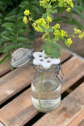 Hållare till blommor