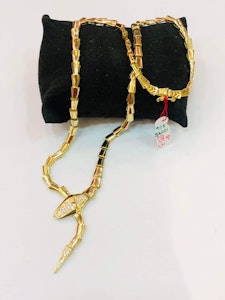 Necklace/ Halsband 18karat