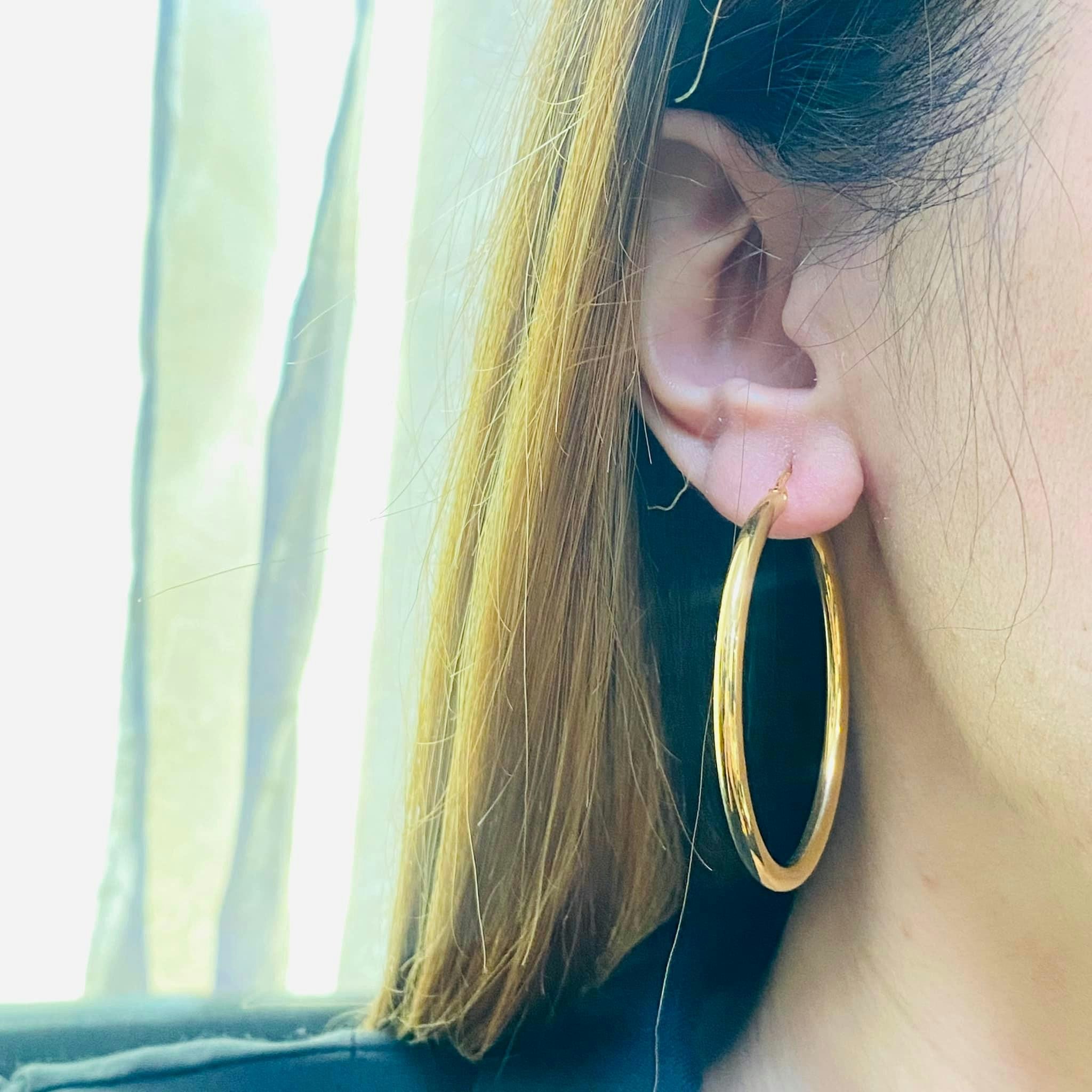 LOOP Earrings 18karat