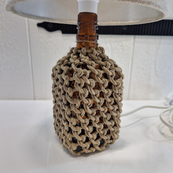 Lampa fyrkantig