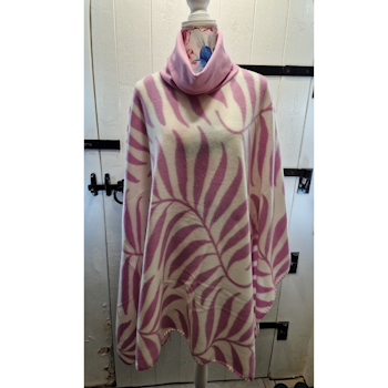 Poncho löv cerise