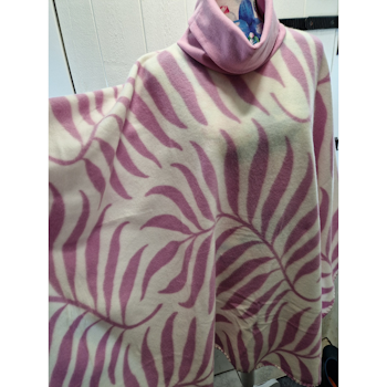 Poncho löv cerise