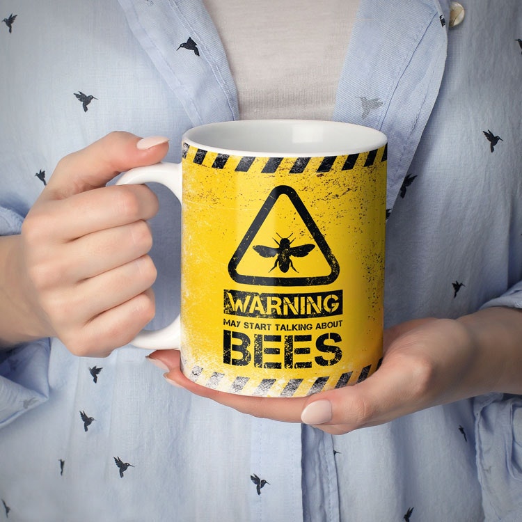 Mugg, "gigantisk" vit – Warning May start talking about bees