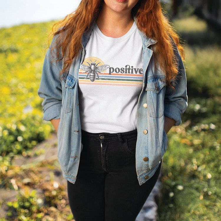 T-shirt – Bee Positive