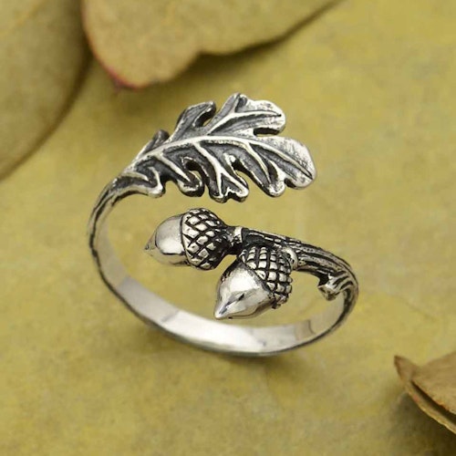 Ring – Ekollon & blad, silver