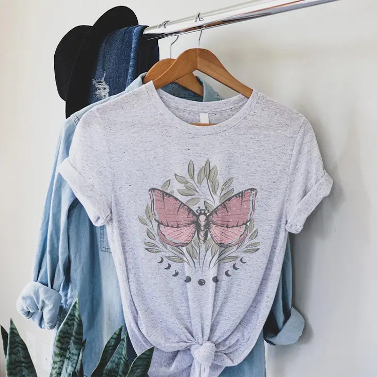 T-shirt – Boho Moon Butterfly