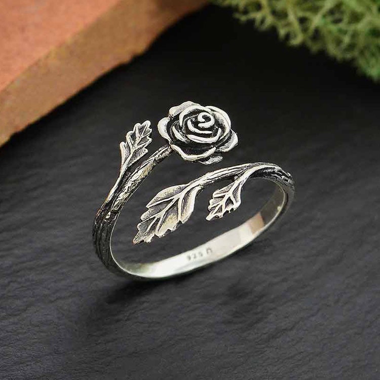 Ring – Ros och blad, silver