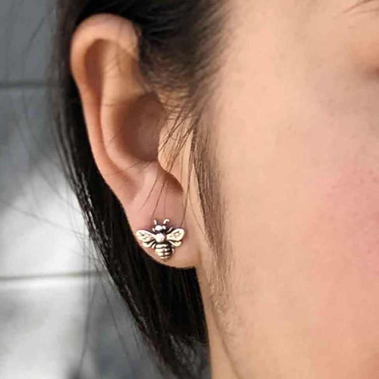 Örhängen – Silverbi 11 mm